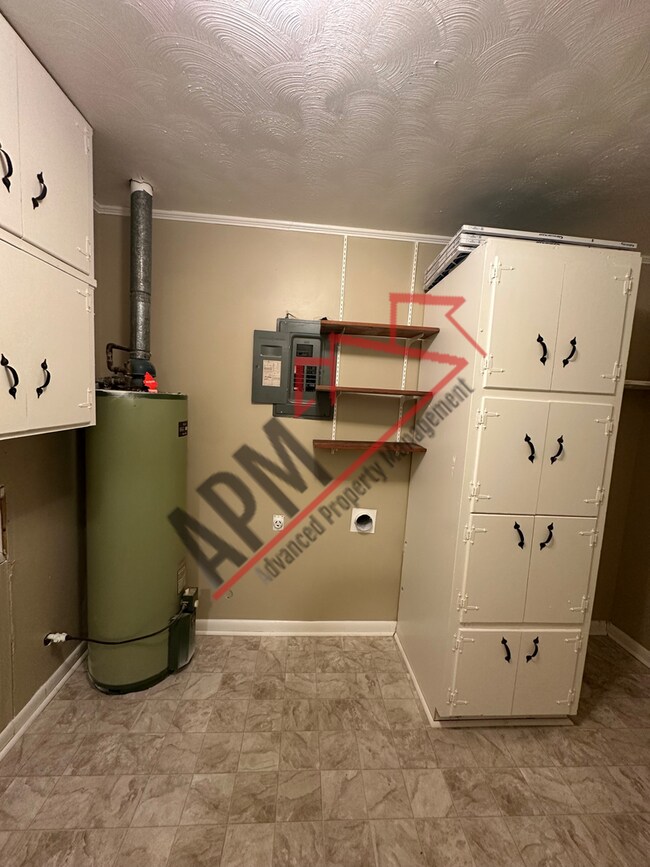 Building Photo - Beautiful 3 bed home!