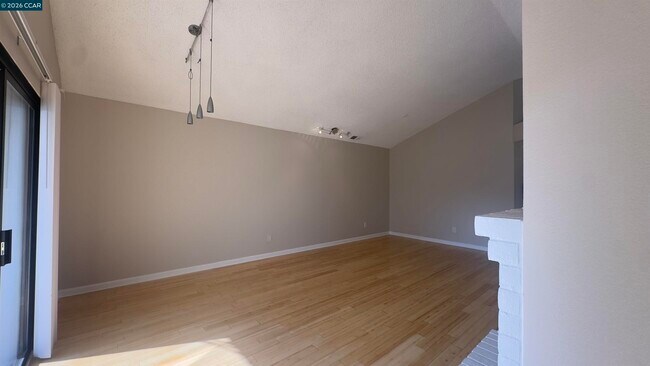 Foto del edificio - 1006 Devonwood