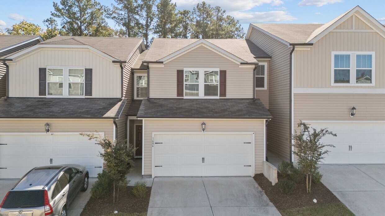 Photo - 1606 Clayfire Dr. (Cary, NC)