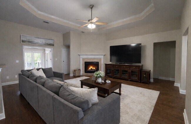 Foto del edificio - 211 Pinque Coat Ct