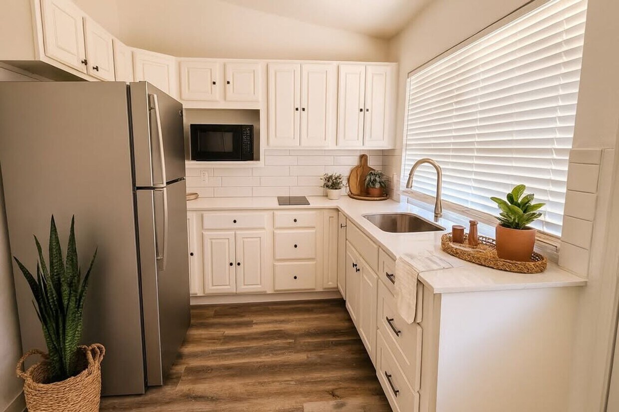 Foto principal - Private Studio for Rent in Lewisville – All Utilities Included!