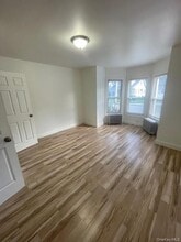Building Photo - 86 Rombout Ave