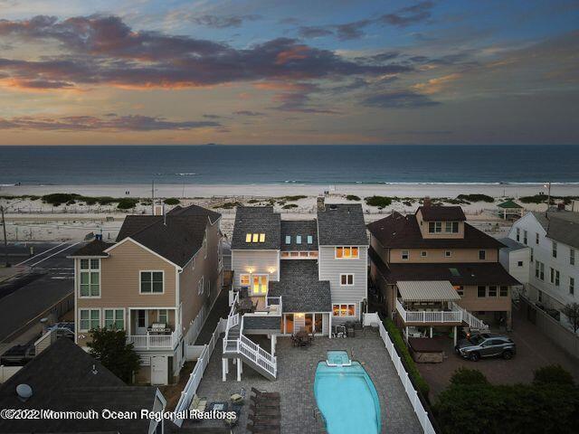 Primary Photo - 311 N Ocean Ave