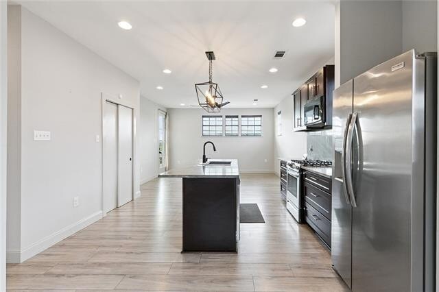 Foto del edificio - 2767 Vienna St