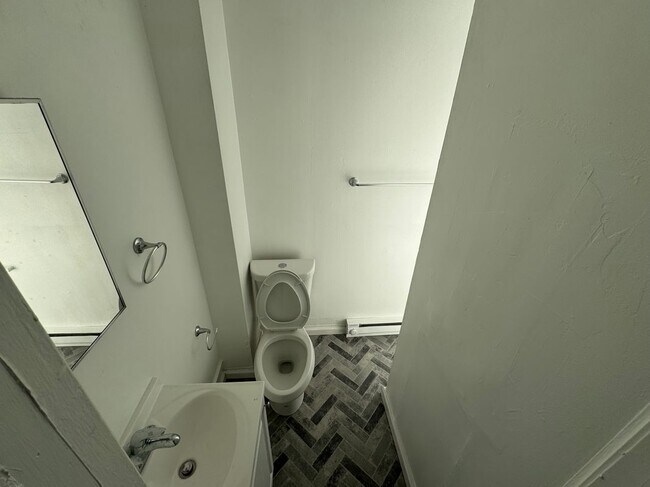 Foto del edificio - 663 2nd Ave