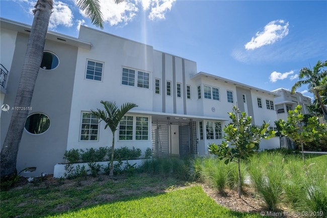 Foto del edificio - 1567 Meridian Ave