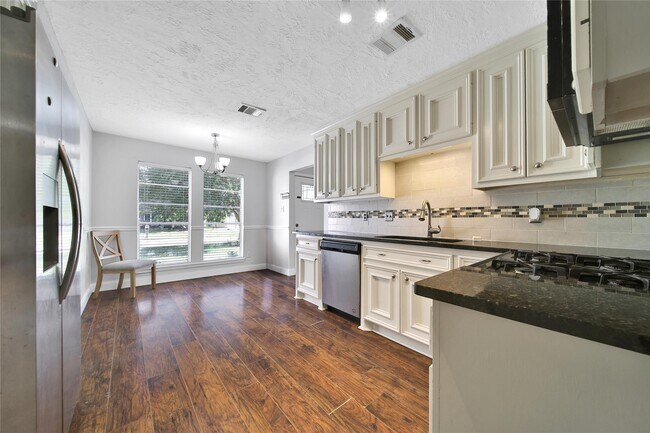 Foto del edificio - 3619 Acorn Run Ln