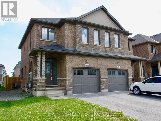 Photo du bâtiment - 9565 Tallgrass Ave