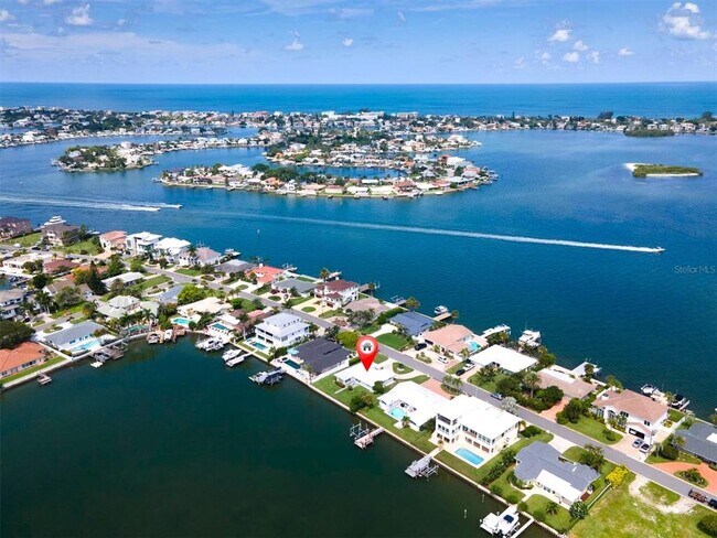 Foto del edificio - 315 Buttonwood Ln