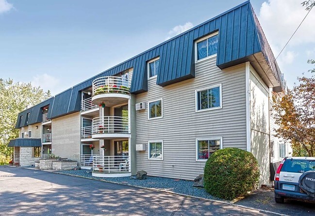 Foto del edificio - Lesterwood Apartments