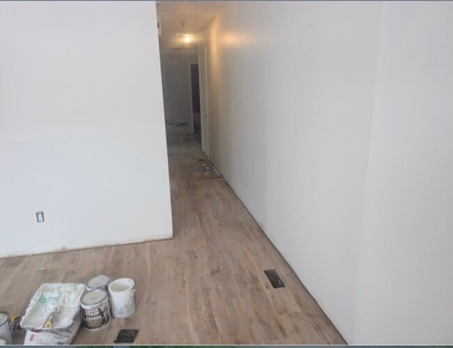 Building Photo - 5770 Stormcroft Ave