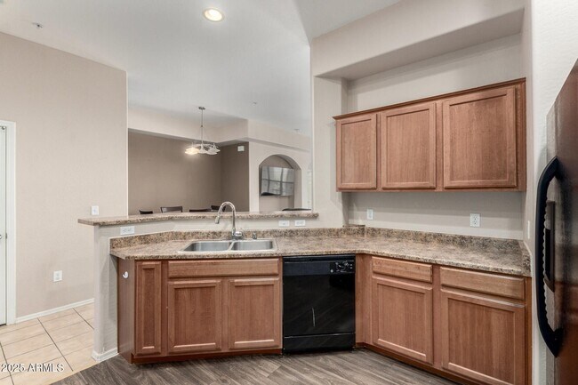 Foto del edificio - 14575 W Mountain View Blvd
