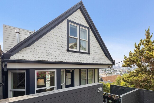 Building Photo - OPEN HOUSE: Saturday (6/20) 4:30pm-5:00pm. Stunning 3-Level Single Family Home with Modern Touche...