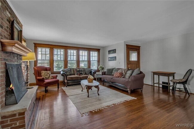 Foto del edificio - 284 Windermere Blvd