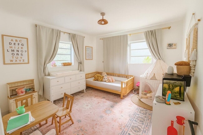 Building Photo - 2395 NE 184th Terrace