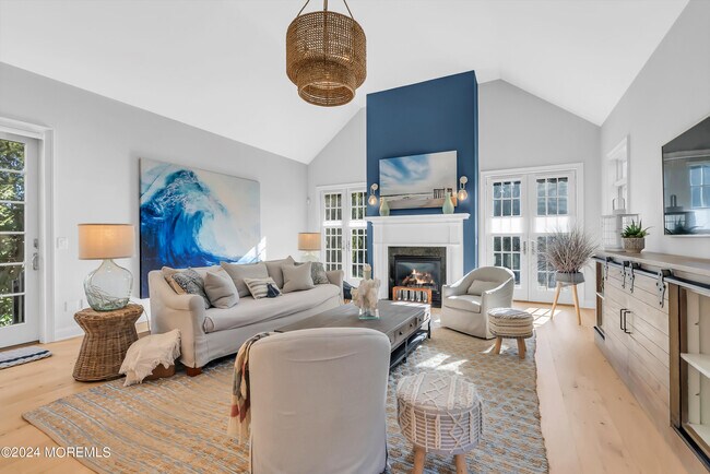 Foto del edificio - 118 Beacon Blvd