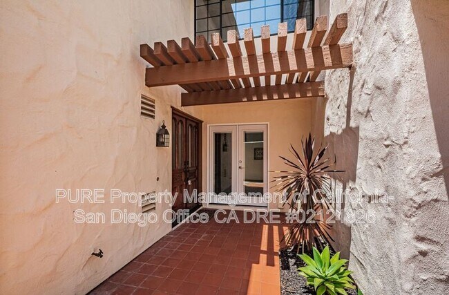 Building Photo - 713 Concerto Glen