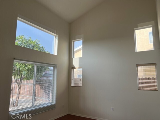 Building Photo - 12038 Ratner St