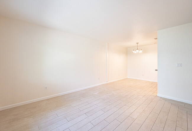 Living/dining room - 3641 Clayton Rd