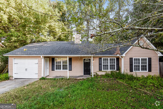 Building Photo - 4375 Ridgecrest Ct