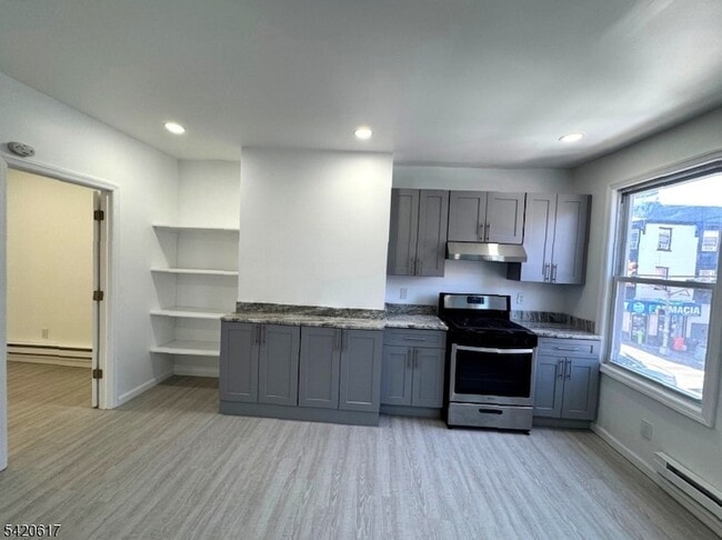 Photo - 76-78 Market Street Unit 1 Apartment