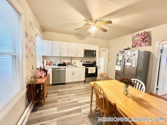 Foto del edificio - 19 Sachem St