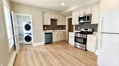 Building Photo - 553 Dorchester Ave