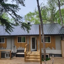 Building Photo - 2816-2814 14 St SW