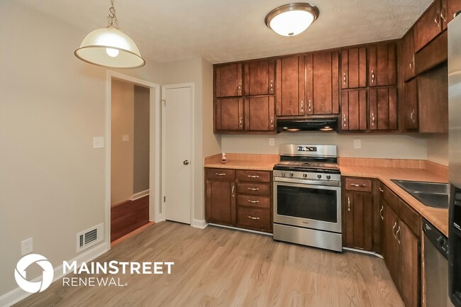 Building Photo - 2709 Austin Ln