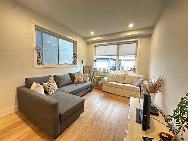 Photo du bâtiment - 15536 Columbia Av