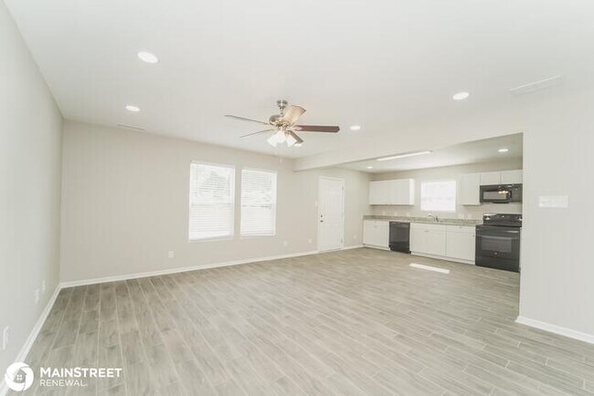Foto del edificio - 1403 Waterlily Ln, Charlotte, NC 28262