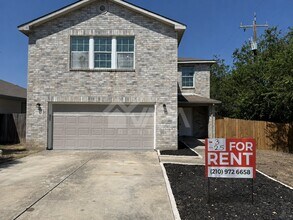 Building Photo - 2731 Candle Ridge Dr