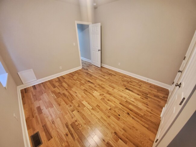 Building Photo - 6109 Spruce St