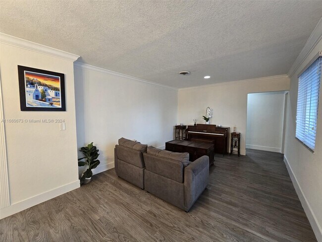 Foto del edificio - 9591 SW 52nd Terrace