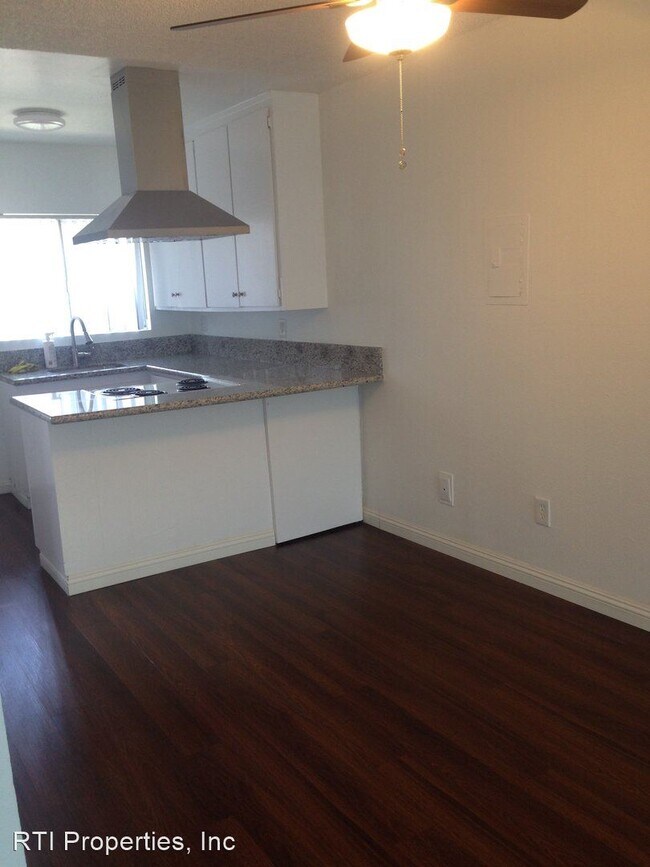 Foto del edificio - 1261-1281 Rosecrans Ave