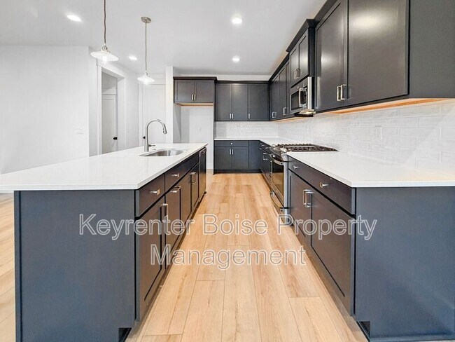 Foto del edificio - 280 S Filbert Ln