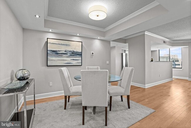 Foto del edificio - 1220 N Fillmore St