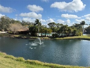 Building Photo - 5525 Ashton Lake Dr