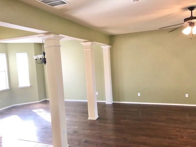 Building Photo - 829 Lake Worth Trl