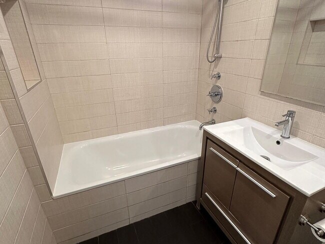 Foto del edificio - 173 Grand St