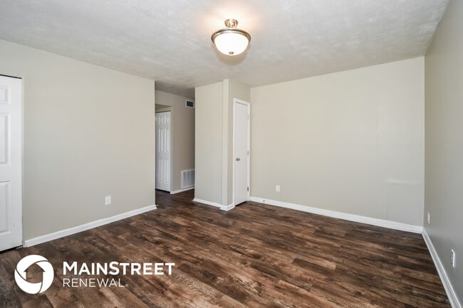 Building Photo - 5007 Invicta Dr