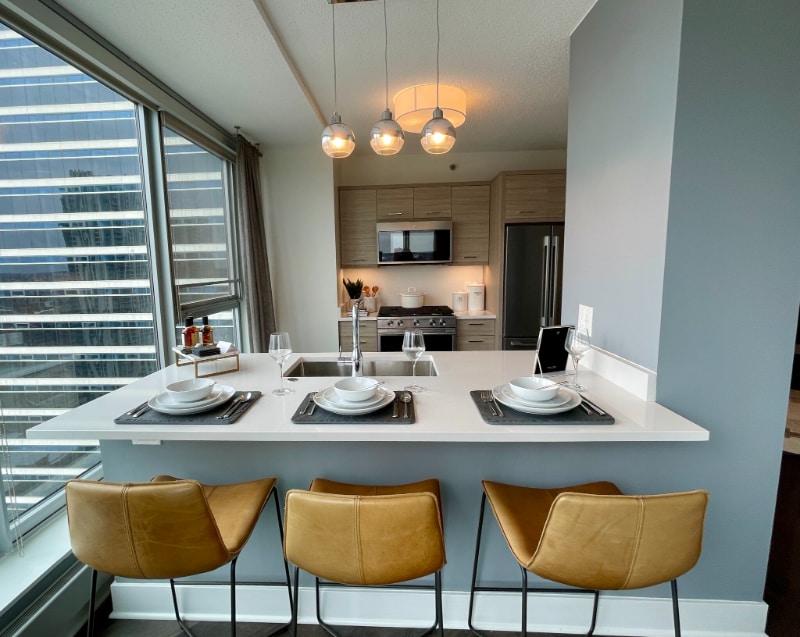 Photo - 301 N Clinton St (Chicago, IL)