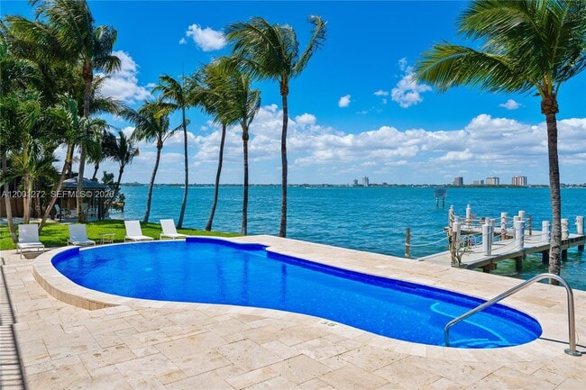 Building Photo - 1575 Stillwater Dr