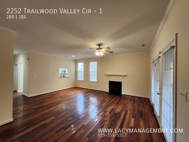 Foto del edificio - 2252 Trailwood Valley Cir