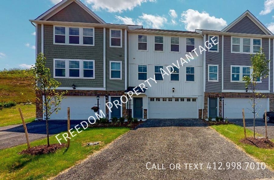Primary Photo - Arden Farms - 2BD Townhome
