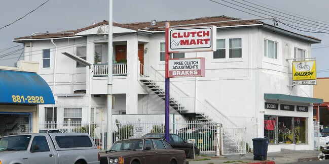 Foto del edificio - 22125 Mission Blvd