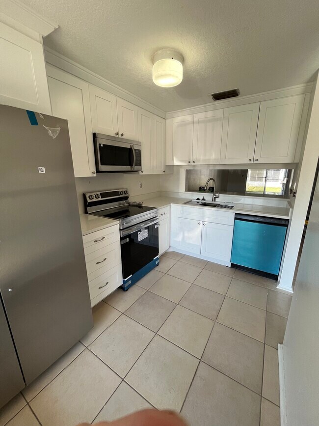 Foto del edificio - 2846 Bradley Ct