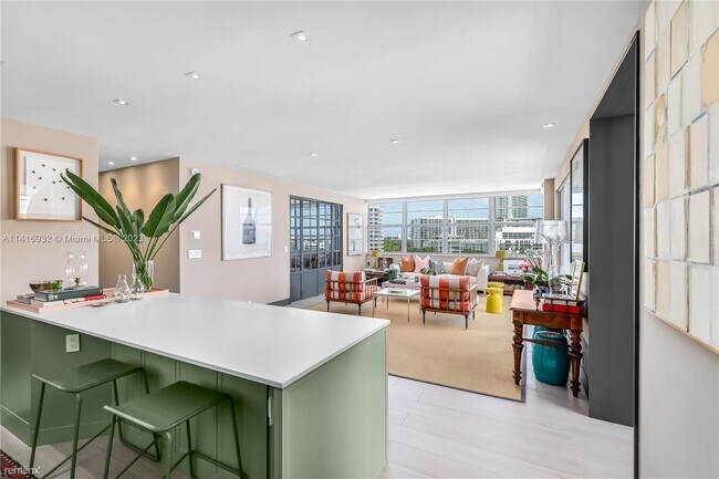 Foto del edificio - 2 br, 2 bath Condo - 20 Island Ave Apt 718