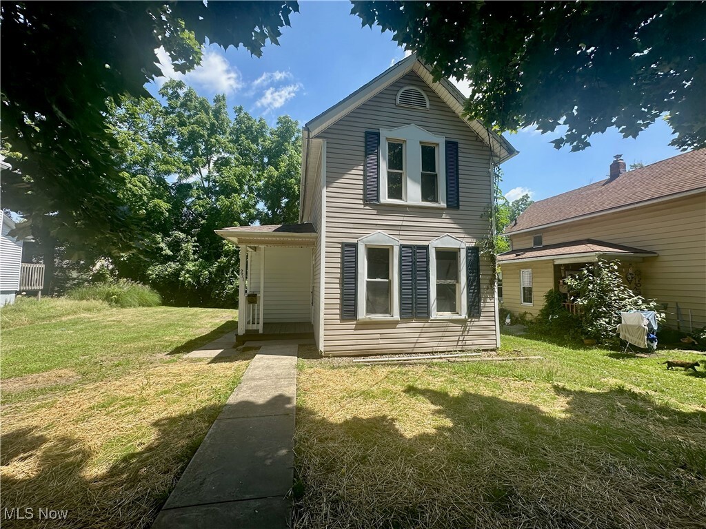 Primary Photo - 251 Arch St