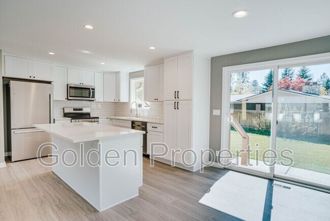 Foto del edificio - 3703 E Pine Hill Dr